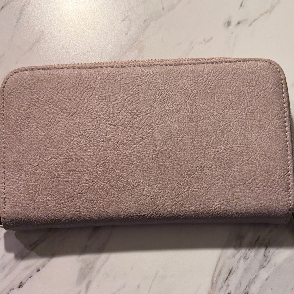 Thirty-One Blush Zip-Around Wallet